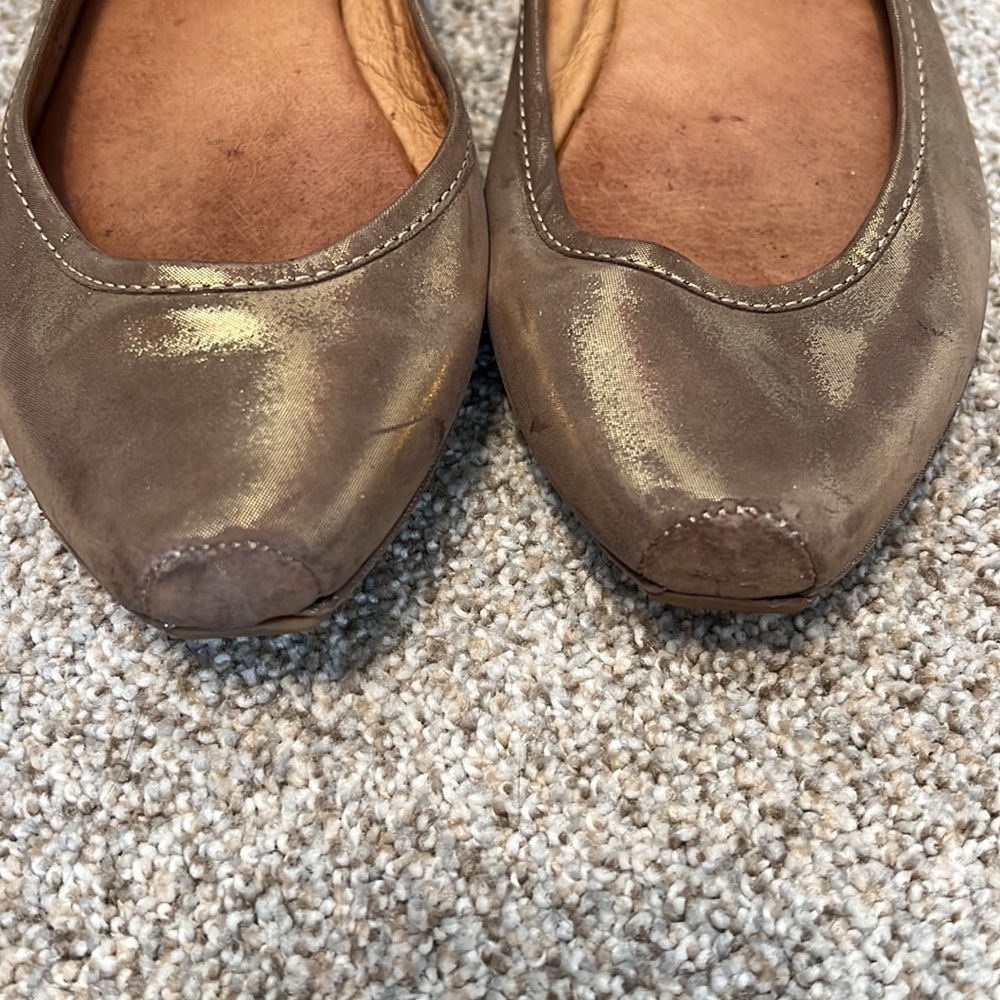 Frye Clementine Ballet - Bronze size 6.5 - Picture 2 of 6